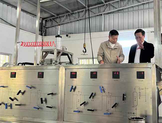 省老科协走访阳江市百盛园实业有限公司调研珍贵树种林下立体种养模式