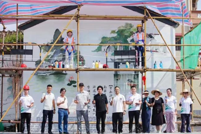 江门鹤山市科协联合举办“多彩霄南，图说鲜卑”大型墙绘活动