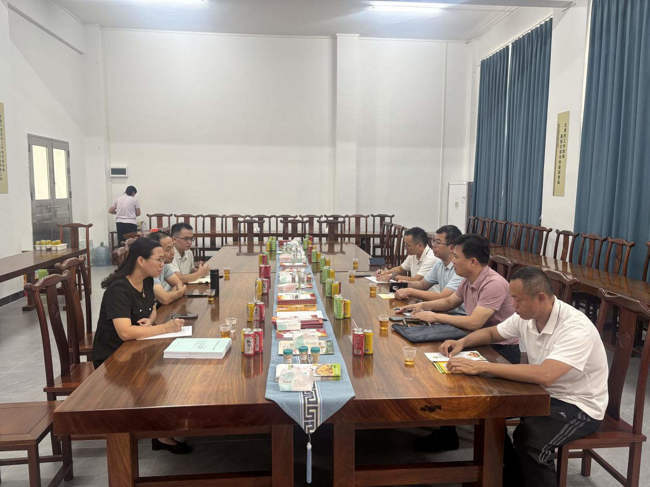 茂名市科协到信宜市调研广东省科技专家工作站建设情况